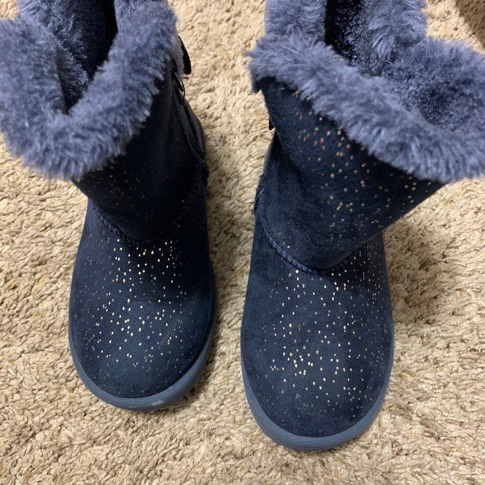 Girl boots